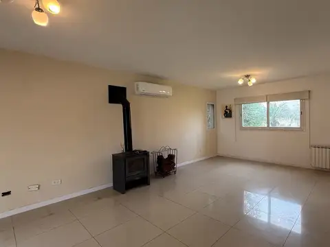 Casa en Venta en Haras Santa María, USD 218.000