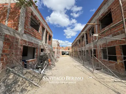 Departamento en  LOS CARDALES