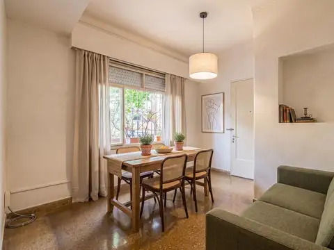 Venta PH 3 ambiente al Frente con Patio en Flores