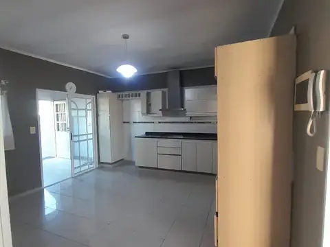 Casa en Venta en Moron Sur, USD 135.000