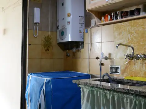 VENTA-DPTO-5 AMB- VILLA LUGANO- MUY LUMINOSO