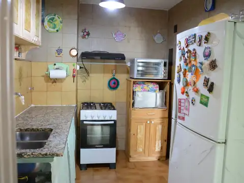 Departamento 5 ambientes con 1 baño