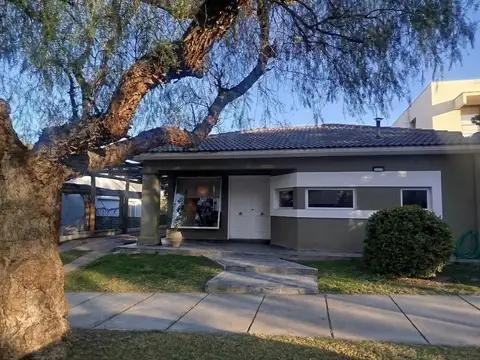 Casa en Venta - Barrio Dalvian