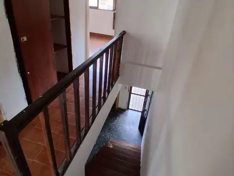 Depto Tipo Casa en Venta 46 años