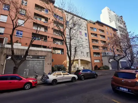 Departamento 2 y 1/2 Ambientes Torre San Jorge 10 Años Antig