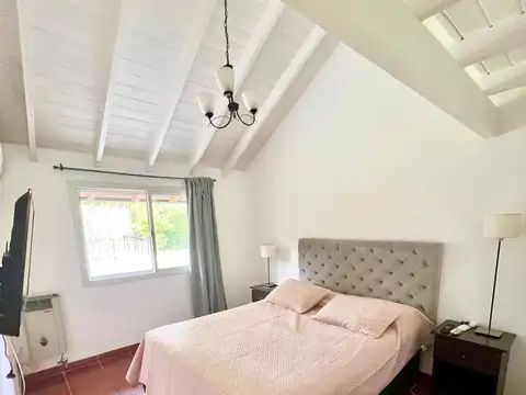 Casa en Venta en Los Olmos, USD 220.000