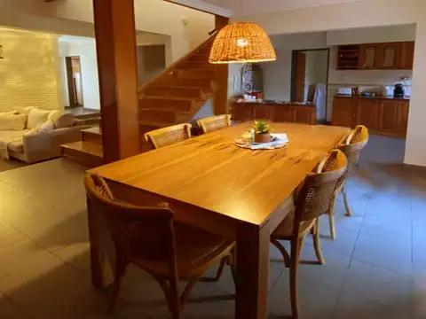 Casa en Venta en Coronel Suarez, USD 150.000