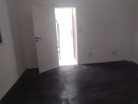 DEPARTAMENTO TIPO CASA 2 AMBIENTES CON TERRAZA A ESTRENAR - SIN EXPENSAS - VILLA BONICH -