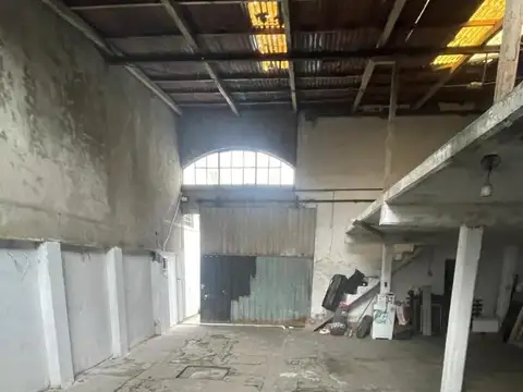 Galpon en Alquiler en La Plata, $ 600.000