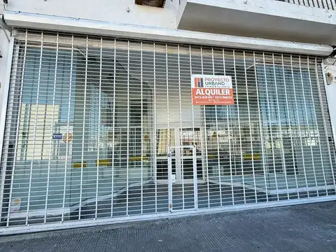 Local en Alquiler en Bella Vista, $ 2.000.000