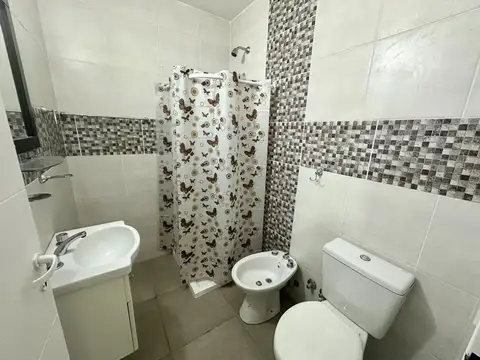Depto Tipo Casa en Alquiler 16 años