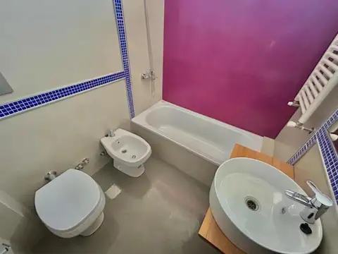 Hipólito Irigoyen e/ Hilarión de la Quintana y Domingo Faustino Sarmiento