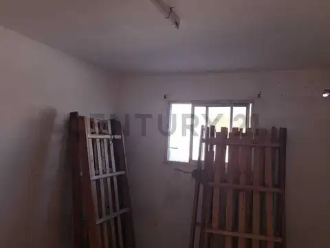Terreno en Venta en Parque Avellaneda, USD 145.000