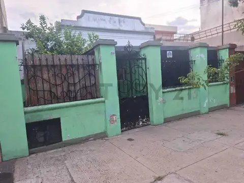 Martínez Castro 1500, Piso 0