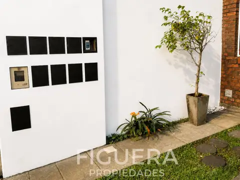 Casa en Alquiler en Moron, $ 900.000