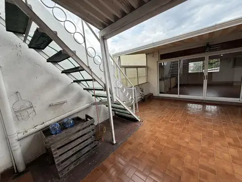 Departamento en Alquiler en Wilde, $ 900.000