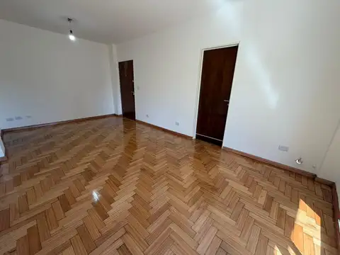 Departamento en Venta en Vicente Lopez, USD 137.000