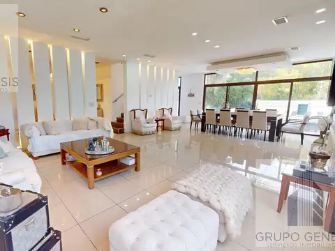 Casa en Venta en Pablo Nogues, USD 469.000