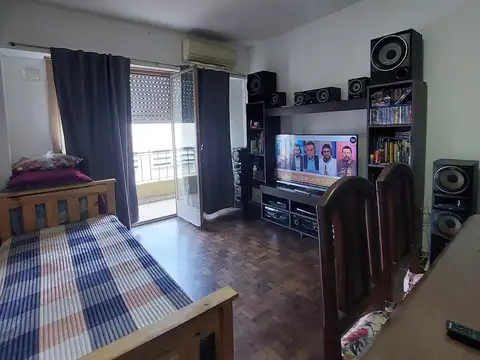 Departamento 3 ambientes con 1 baño
