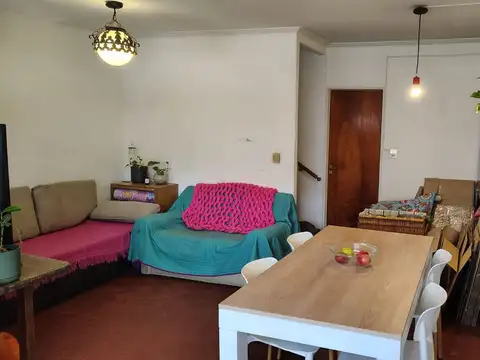 Depto Tipo Casa en Venta en Martinez, USD 180.000