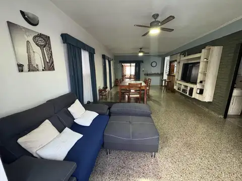 Casa en Venta en Granadero Baigorria, USD 120.000