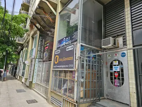 LOCAL CABALLITO a una cuadra ACOYTE Y RIVADAVIA