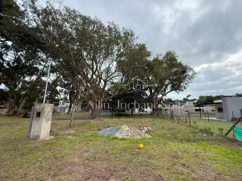 Terreno en Venta 12  mts Fondo