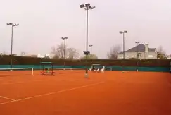 Actividades deportivas tenis en Bahia del Sol en G.B.A. Zona Norte