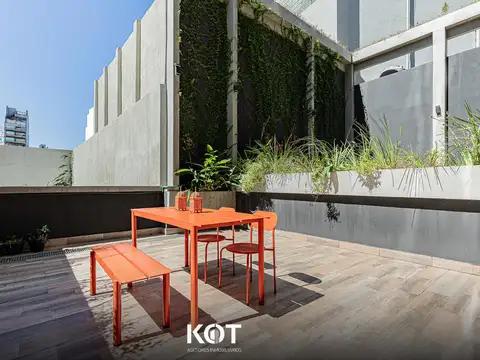 Departamento en venta y alquier ambiente y medio en Chacarita con terraza a estrenar.