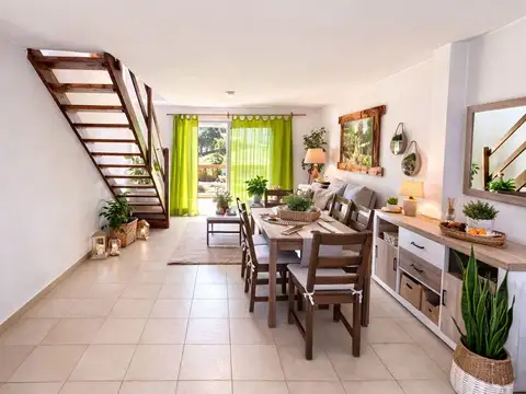 Depto Tipo Casa en Venta de 2 dormitorios