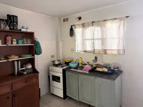 Depto Tipo Casa en Venta en Berazategui, USD 64.000
