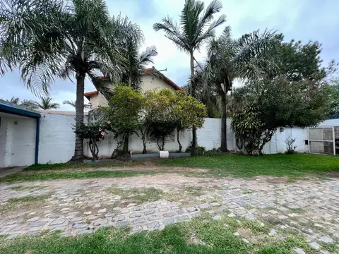 Casa en Venta en Costanera, USD 280.000
