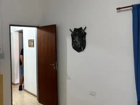 VENTA CASA 3 DORMITORIOS B° COLON