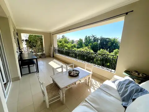 Departamento de 4 Ambientes en  Alquiler, Con Cochera - Complejo Barrancas Al Río, San Isidro
