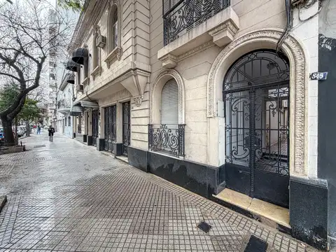 Casa de pasillo con 2 dormitorios, terraza y quincho propio