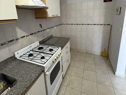 Depto Tipo Casa 2 ambientes con 1 baño