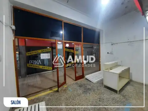 Local en Alquiler en Centro, $ 350.000