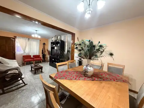 CASA EN VENTA EN RAFAEL CALZADA