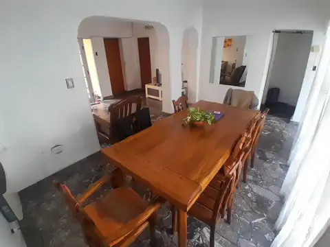 Depto Tipo Casa en Venta 60 años