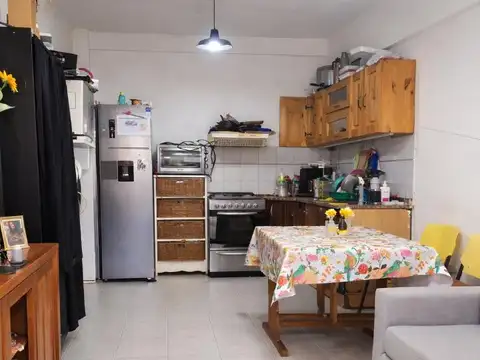 Belgrano 200, Piso 1