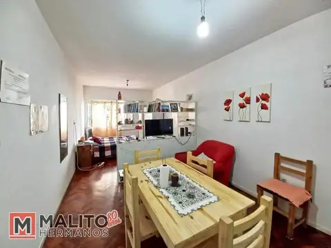 Venta Monoambiente en 1 Piso por Escalera en Floresta