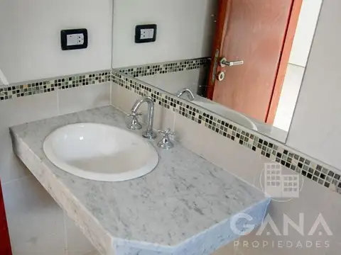 Departamento 3 ambientes con 2 baños