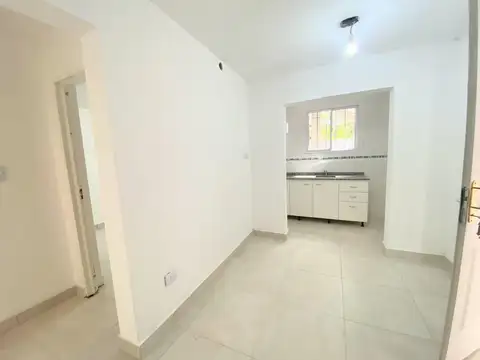 Depto Tipo Casa 3 ambientes con 1 baño