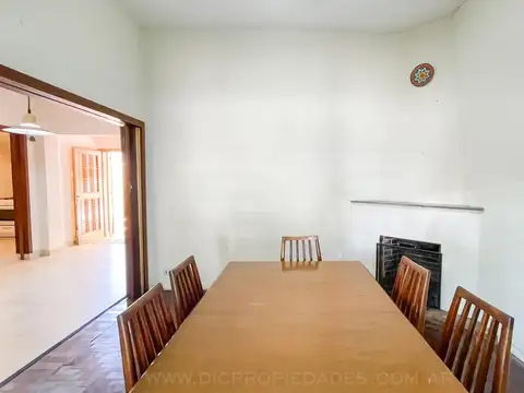 Casa 5 dormitorios Venta - Munro