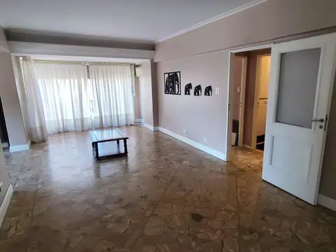 Departamento en Alquiler en Ramos Mejía, $ 1.200.000