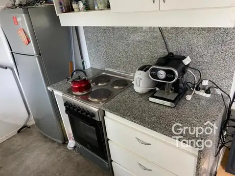 Casa 2 ambientes con 1 baño