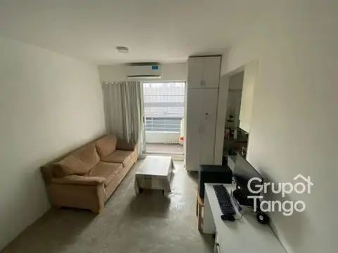 Venta Departamento Dos Ambientes Villa Crespo Cochera Balcon Frente Apto Credito