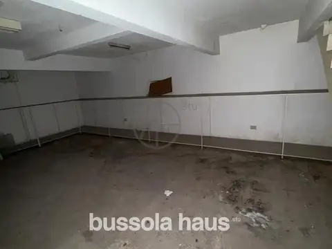 Local en venta Recoleta