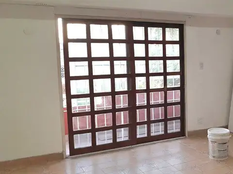 Departamento 4 ambientes con 1 baño