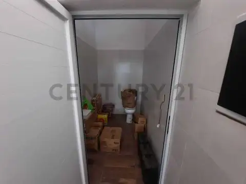 Padre Luis Varetto 1300, Piso 0